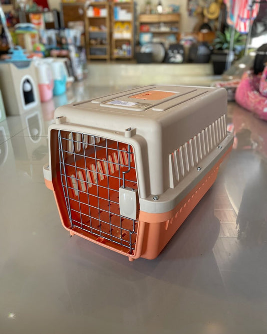 TRANSPORTADORAS DE PLASTICO